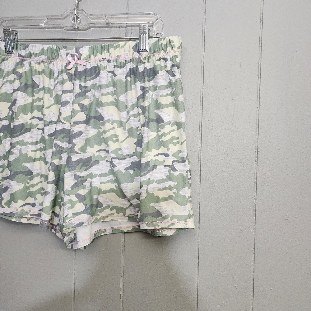 4/25$ Jaclyn Intimates Camo Sleepwear Shorts - Picture 2 of 10